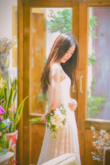  我女装大佬的身份被识破了